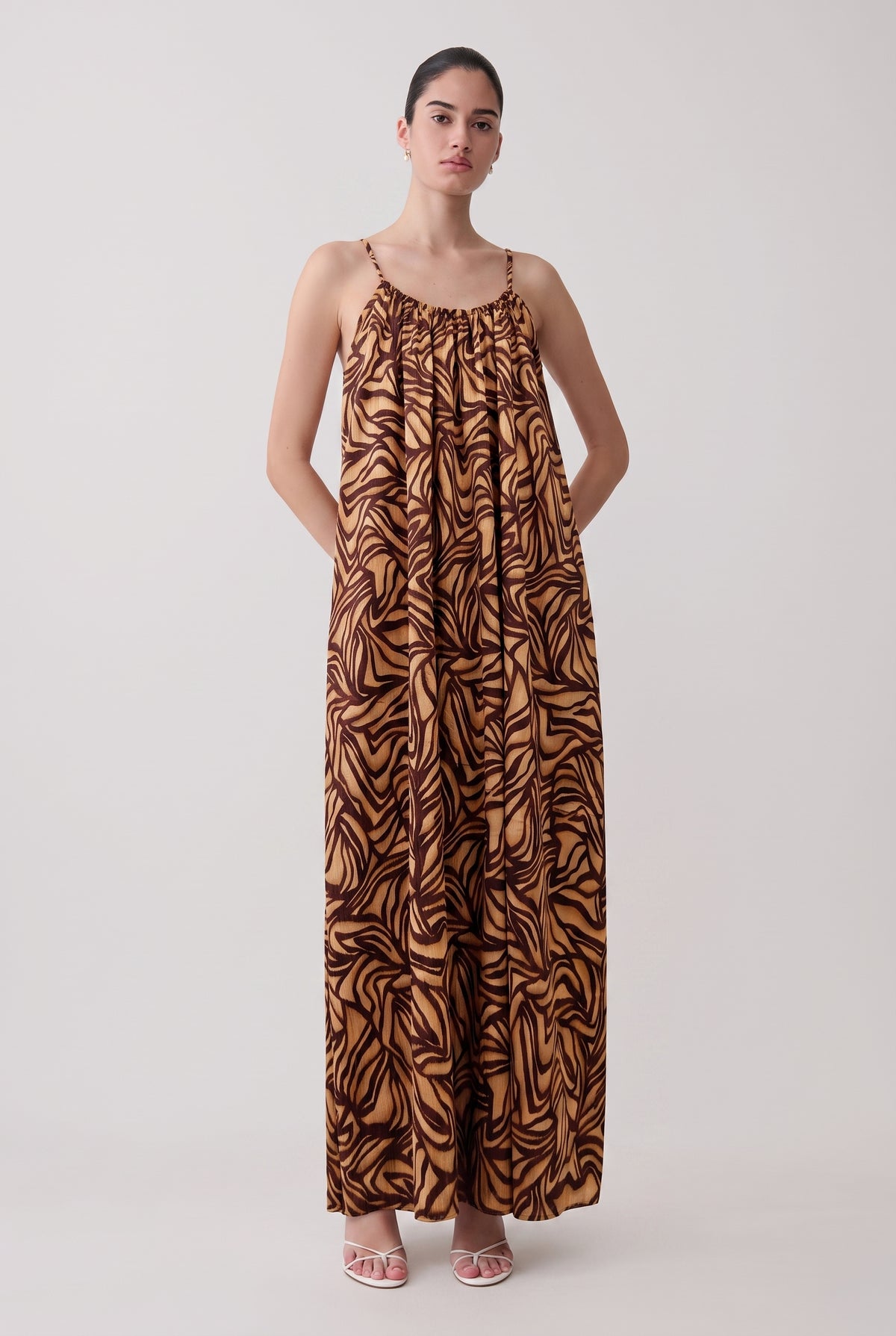 VESTIDO CARMINA