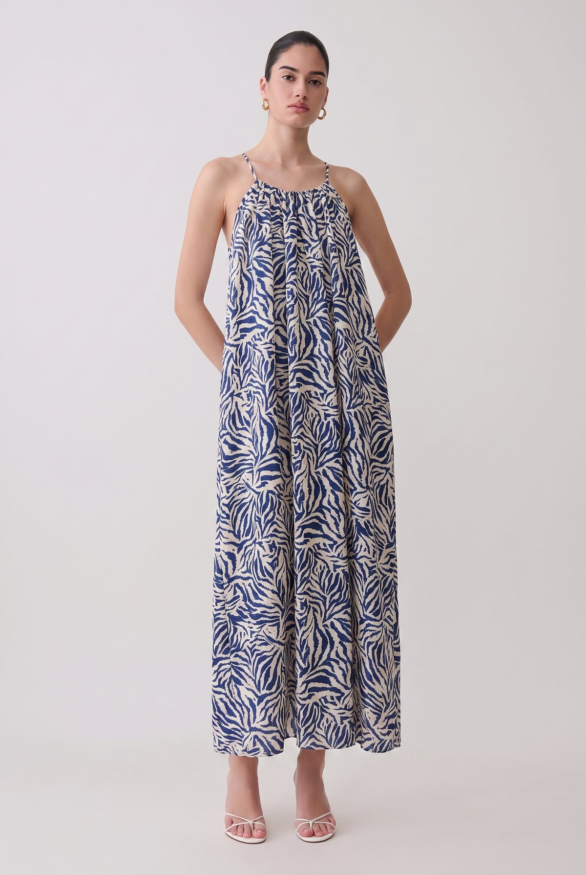 VESTIDO CARMINA